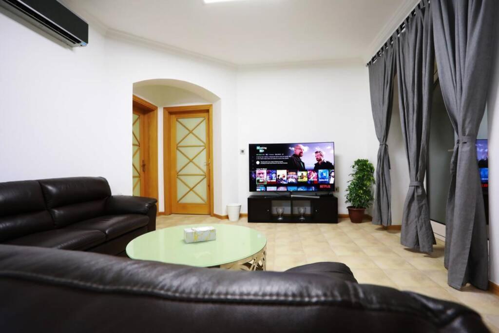 Villa Sea Breeze Sweimeh Luaran gambar